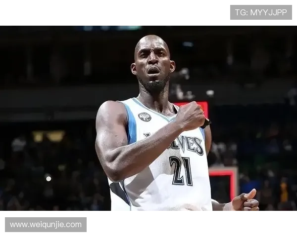 加内特归来森林狼将退21号球衣